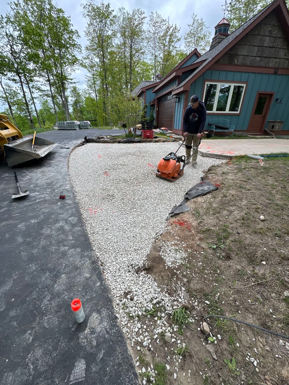 Gallery photos for Unilock Turfstone Driveway Turns an Awkward Space into a Greenscape: Image #6